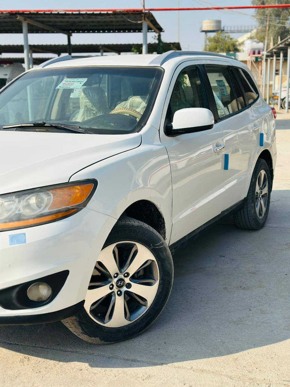 السلام عليكم للبيع سنتافيا موديل 2012 بسمي سنويه ل 29 مصبوغه عام هزه جديده 117 وبيه مجال حك الجيه بالحله ***********
