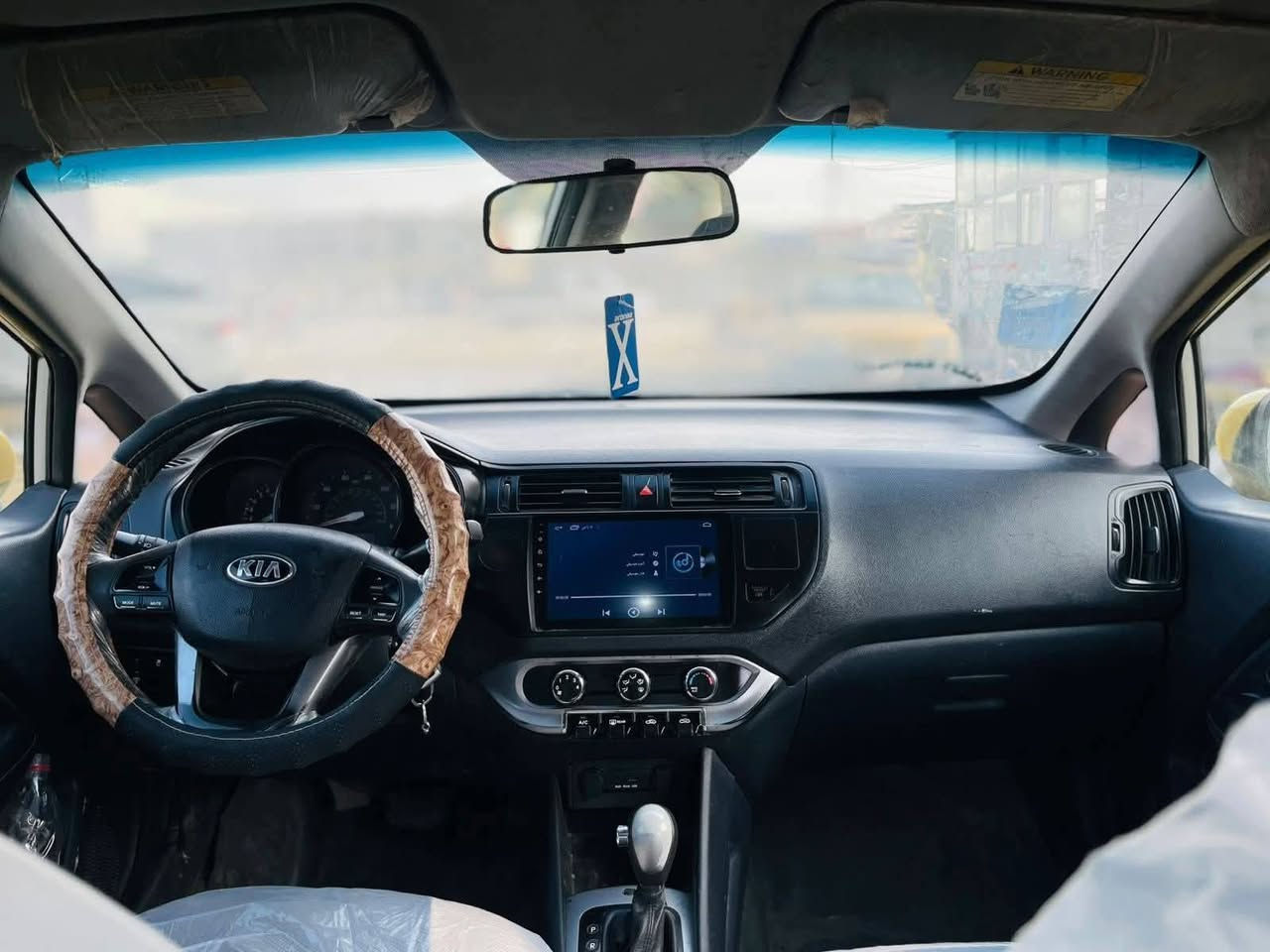 كيا ريو ٢٠١٤
وارد امريكي
بغداد حي المواصلات السعر ٦٩
***********
