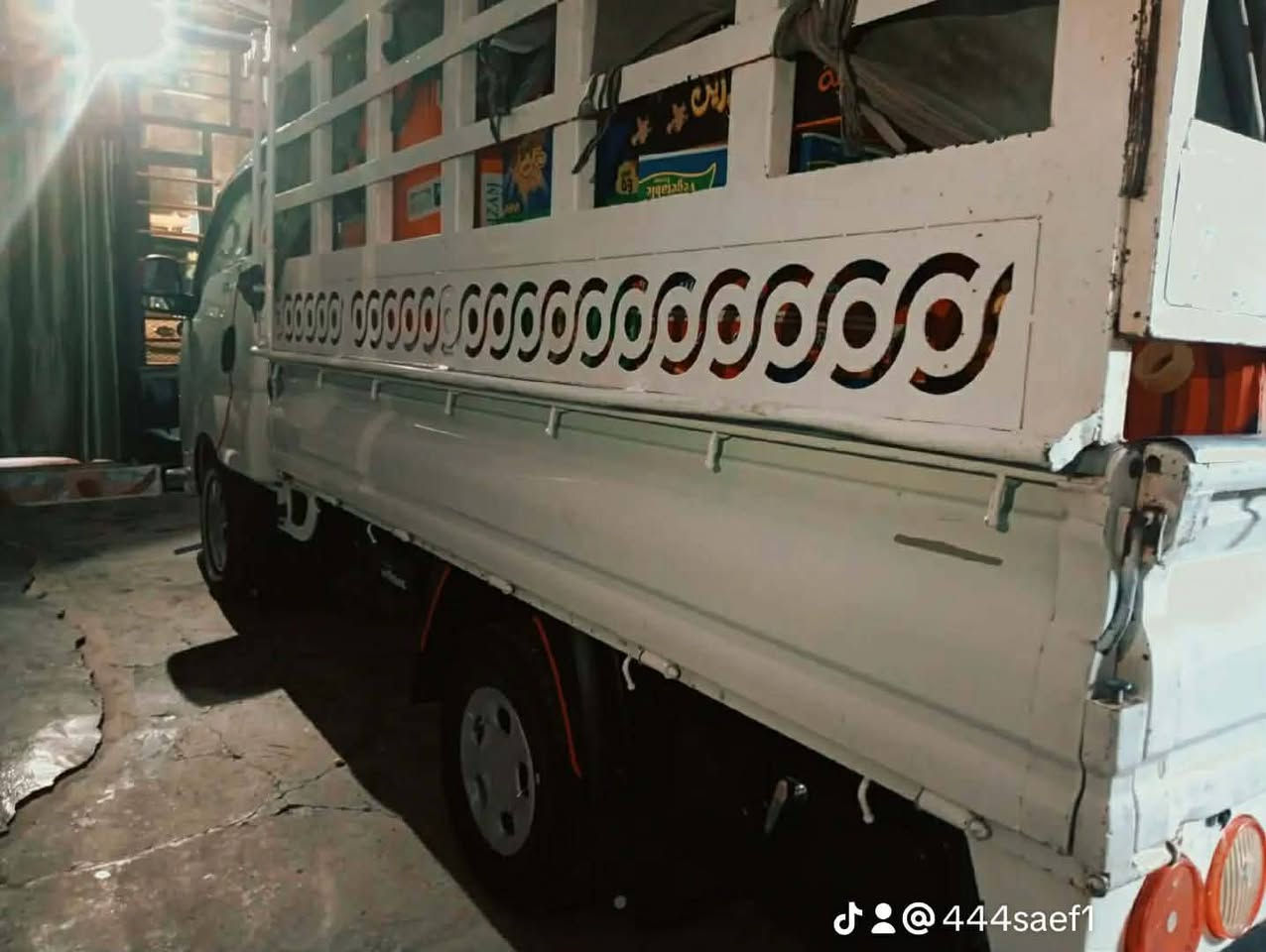 سلام عليكم كيا حمل 2700موديل 2016محرك كير اكسن شاصي تبريد تدفأه شغالات بيها رش  بل جاملغ شويه  السعر 120بيها مجال شويه مكاني ديالى خان بني الشيماء ***********
