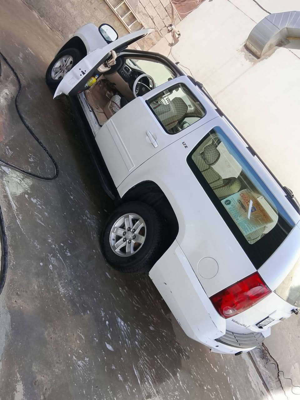 GMC للبيع
مديل 2007.       (6 برغي).          

مواصفات Ltz 1/1

رقم ديالى مشروع وطني تحويل ثاني يوم 
 خطها بغداد بصره مصفرة من كلشي كامله مكمله
 
السياره جاهزه مكينة كير اكسل  
 لسياره مصروف عليها كلشي جديد كفاله جفيه وكلبه العيب الشرعي 
ما نقصها اي شي 

عنوني :البصرة حيانية/بغداد مدينة الصدر 
السعر اتصال واتساب او على لخط
رقم الهاتف ***********
