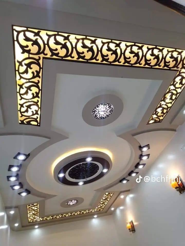 سلام عليكم مستعدين لعمل كافة أنواع السقوف الثانويه والجبس ودوائر واصباغ المنزل واتساب وأتصال***********
