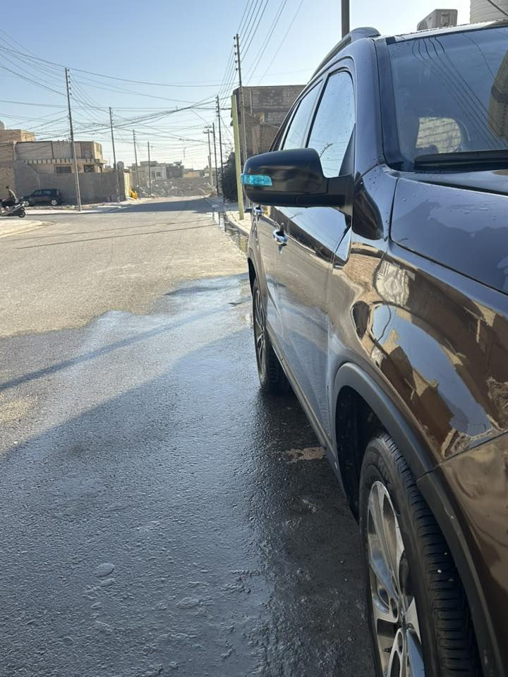 السعر ١٣٠
صبغ حزام 
مكانه كربلاء 
موصفات بصمه بنوراما  والباقي معروف
مكينه وكير بحاله جيده مكينه دوش
للبيع أو مراوس بسوناته النترا   

***********
