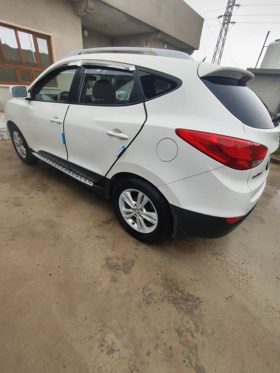 تكسن 2011
وارد امريكي 
كليين وضع الشركه وعالفحص 
قطرة صبغ ما بيها 
كير و محرك بشرط 
رقم نينوى مشروع وطني 
شرط التحويل 
سيارة جاهزة من كلشي 
السعر 142$


**إذا كنت صاحب هذا الإعلان وتريد حذفه لأي سبب، رجاءا أرسل رسالة إلى الدعم الفني**