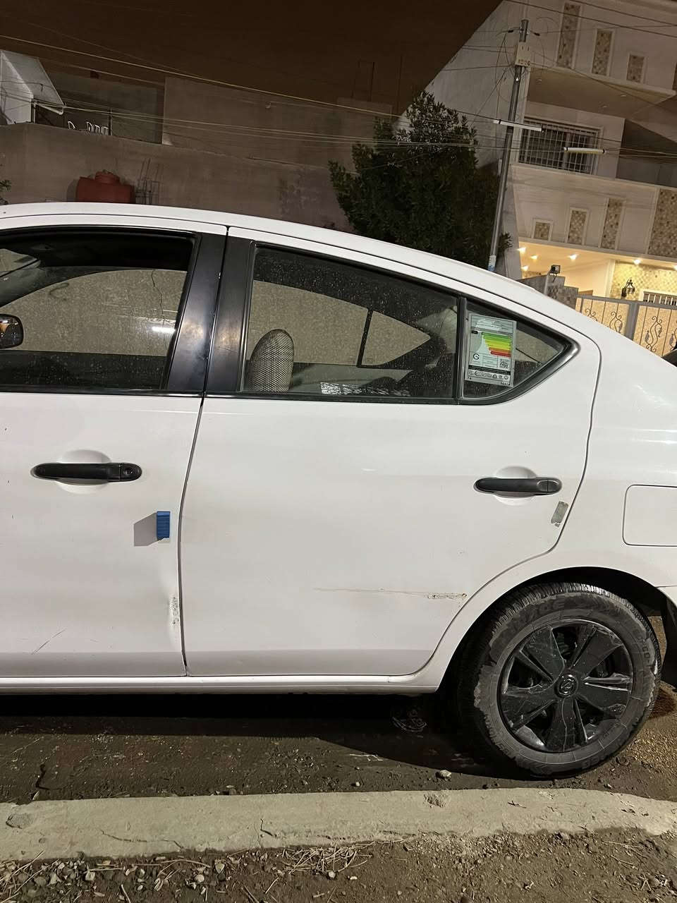 صني هندي2019
رقم بغداد بأسمي 

ماشية 121 الف 

قطعة وحدة تبديل الصندوك وبوسه بالحوض مبينه كلش خفيفة 

تخم تاير جديد

باتري جديد

شاشة كار بلاي يوتيوب 

كامره خلفية 

الداخل مدوشم

حتى تجوه بيها ماكو تزويد اكثر من هيج 

الصدر وسط

بيها فعصات خفيفة موضحة بالصور 

السعر 102$ مجالها حك الجية 

مفول بانزين ومبدل دهن شغل واطلع

***********

مكان السيارة بغداد الدورة
