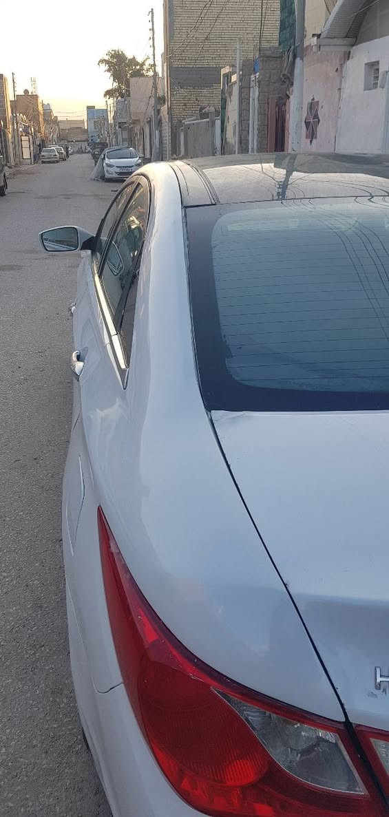 السلام عليكم سوناتا 2011 فول مواصفات تبريد قطعتين بانوراما مري شفط عدا البصمه رقم انكليزي سنويه صاقطه صبغ ٢ جاملغات خلفيه الجاملغ الخلفي صفحة السايق متضرر الشاصي ومرجع بدون كص موضح التعمير بالصور المكينه 2000 بيه نسمه بخار  السعر 90 وبيه مجال   للأستفسار  اتصال او واتساب ***********
