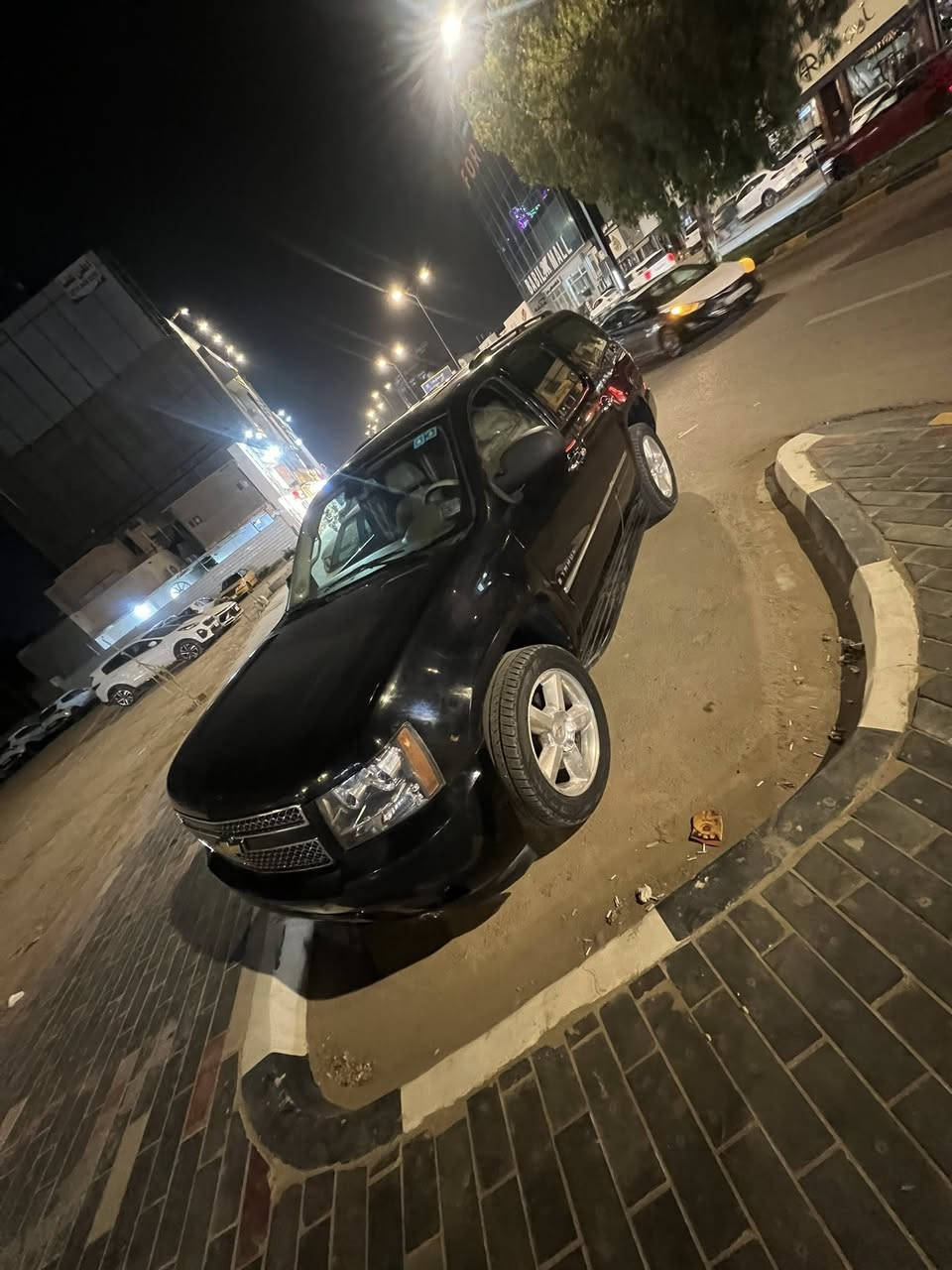 تاهو ٢٠٠٩ خليجي مكفوله ( xx111) من الضربة ( الصبغ جاملغ امامي السايق الجاملغ الخلفي بدون حادث) LTZ بدون فور ويل  ، عداد المسافة ٢٩٠ كم ، السعر ١٩٠ ، تورباين جديد ، دشبول جديد ، التواصل ***********
