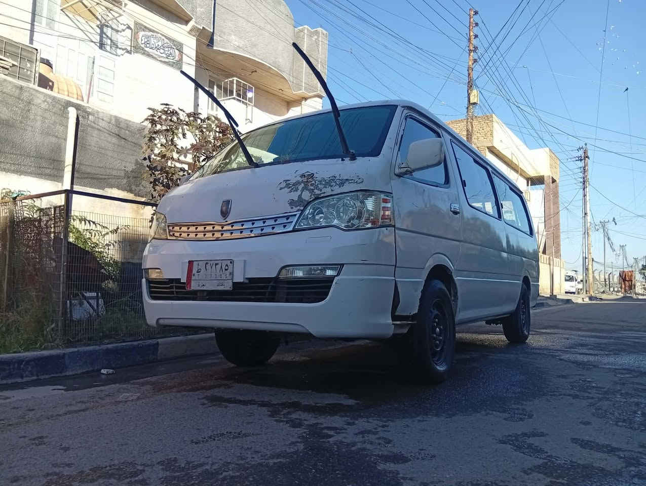 سلام عليكم عندي اجوان م2014 حره بس ما اندل صاحبها و بيها ضربه بل طويله و معمره مكينه ونجي مجول جديد كير و اكسل جدد تخم تاير باتري فقط عوزها دوشمه مكاني بغداد الحسينيه مال راشديه سعر 47 و بيها مجال رقم ***********
