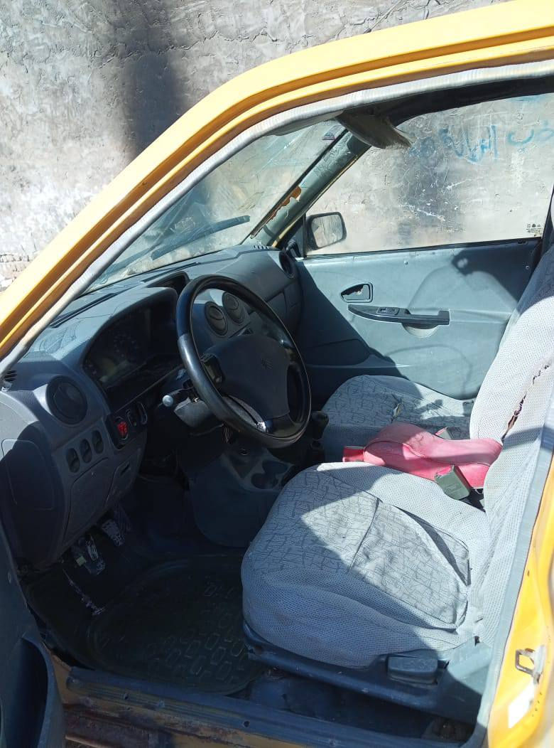 سلام عليكم سايبه 2011
السياره خير من الله كله شغال راعيه ما اندله
السياره 20. وبيه مجال ***********
