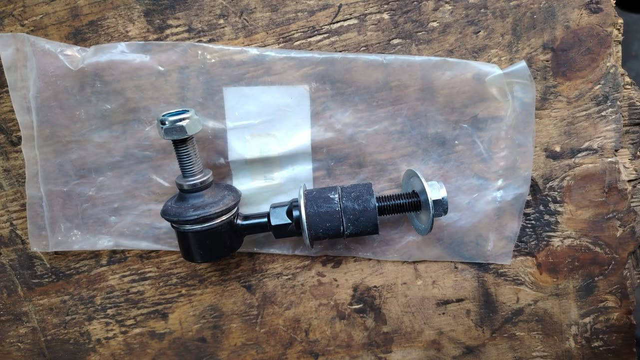 يتوفر شموع خلفيه اصلي تايوان
الشوفر اكونكس 2005 و 2006 فقط
#يتوفر خدمة توصيل لكل المحافظات للحجز والاستفسار يرجى مراسلتنا على الخاص او واتساب على الرقم التالي ***********
#ورشة انور سوزوكي كربلاء الحي الصناعي الابلوك الثاني
