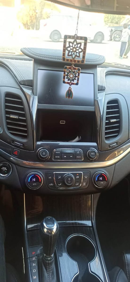 impala  2020 LT

بسم الله الرحمن الرحيم

.. گیڕ و مکینە كارەبای بەشەرت  .. مکینە  6 بستۆن   … سەیارەیەکی زۆرجوان و خاوێن و بێ مەسرەفە ژوورەوەو دەرەوەی  زۆر  تازەية… سەیارەكە يةك پەڵەی   بۆیاخە هەیە  بي ناوەکرتن بی ئیرباگ 
 -ماوەی رۆشتوو:  85 km   

شاشەو کامێرە، تەحدید سورعە، سوکان ڤۆلیۆم، تەبریدمركزي، ٣ كيڕ، حاس، بلاجیکتۆر، لایت ئۆتۆ
کوشن کارەبا ، شاشە قاسە ، تەبرید دوو زۆن
‎نیو جلد 

*********** السليمانية, العراق
