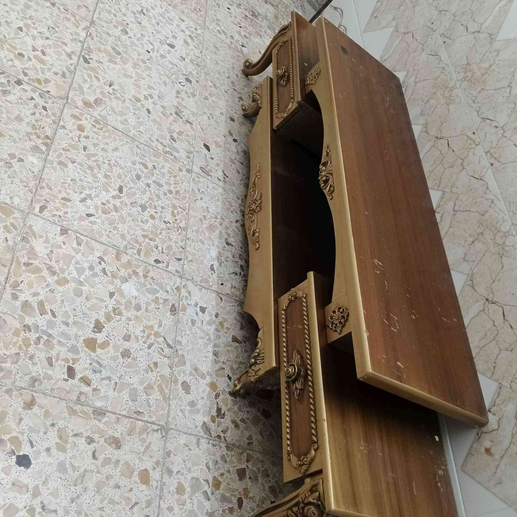 اغراض للبيع 
ميز مكتب غير مستخدم
طابعه كايون اسود والوان
ميز بلازما 
فلتر ماء النجف, العراق


**إذا كنت صاحب هذا الإعلان وتريد حذفه لأي سبب، رجاءا أرسل رسالة إلى الدعم الفني**