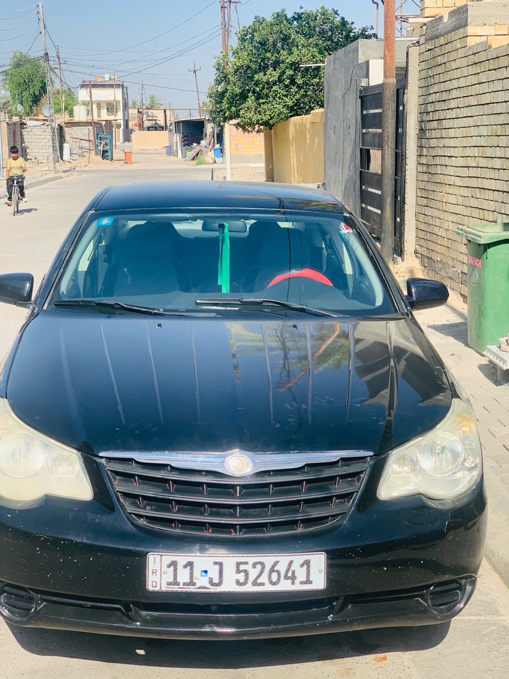 السلام عليكم 
للبيع او مراوس حسب القناعه
كلايسر c200
موديل 2008
رقم بغداد الدولي هزه بعدها منافذة
تحويل مباشر 
محرك 2400
تخم تاير جديد
صدر امامي جديد
باتري جديد
منضومه بانزين جديدة
السياره عليها ادامه كامله
صبغ حزام اثر شخوط وجماليه 
نقصها فقط التبريد مع العلم الفان يشتغل والكهرباء متصله يعني لو بوري مزروف لو غاز لان ميبرد
السعر 72 وبيها مجال 
مكانها بغداد اللطيفية 
***********