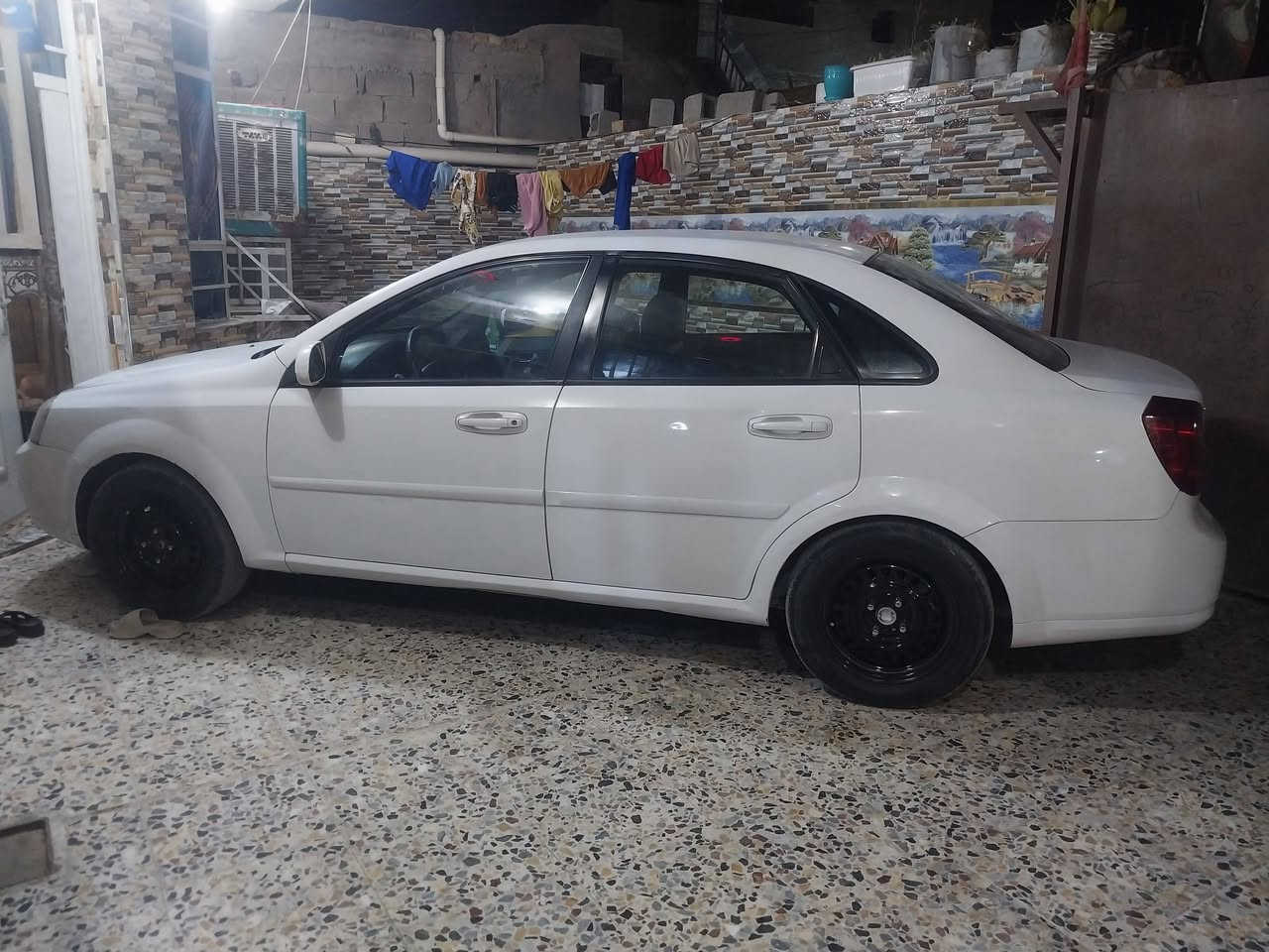 اوبترا اللبيع موديل ٢٠١٠ رقم بغداد العنوان بغداد المعامل ***********
