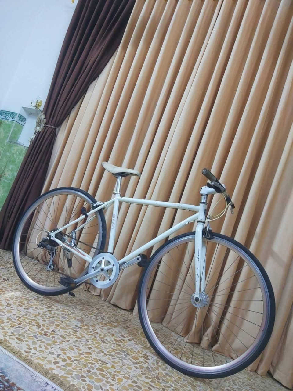 دراجه نوع C700 ماركه reunion ياباني وضع رمبه 

نضافه 90%

سعر 100 وبي مجال 

((العنوان / بغداد مدينه /الصدر)) رقم الهاتف  ***********
