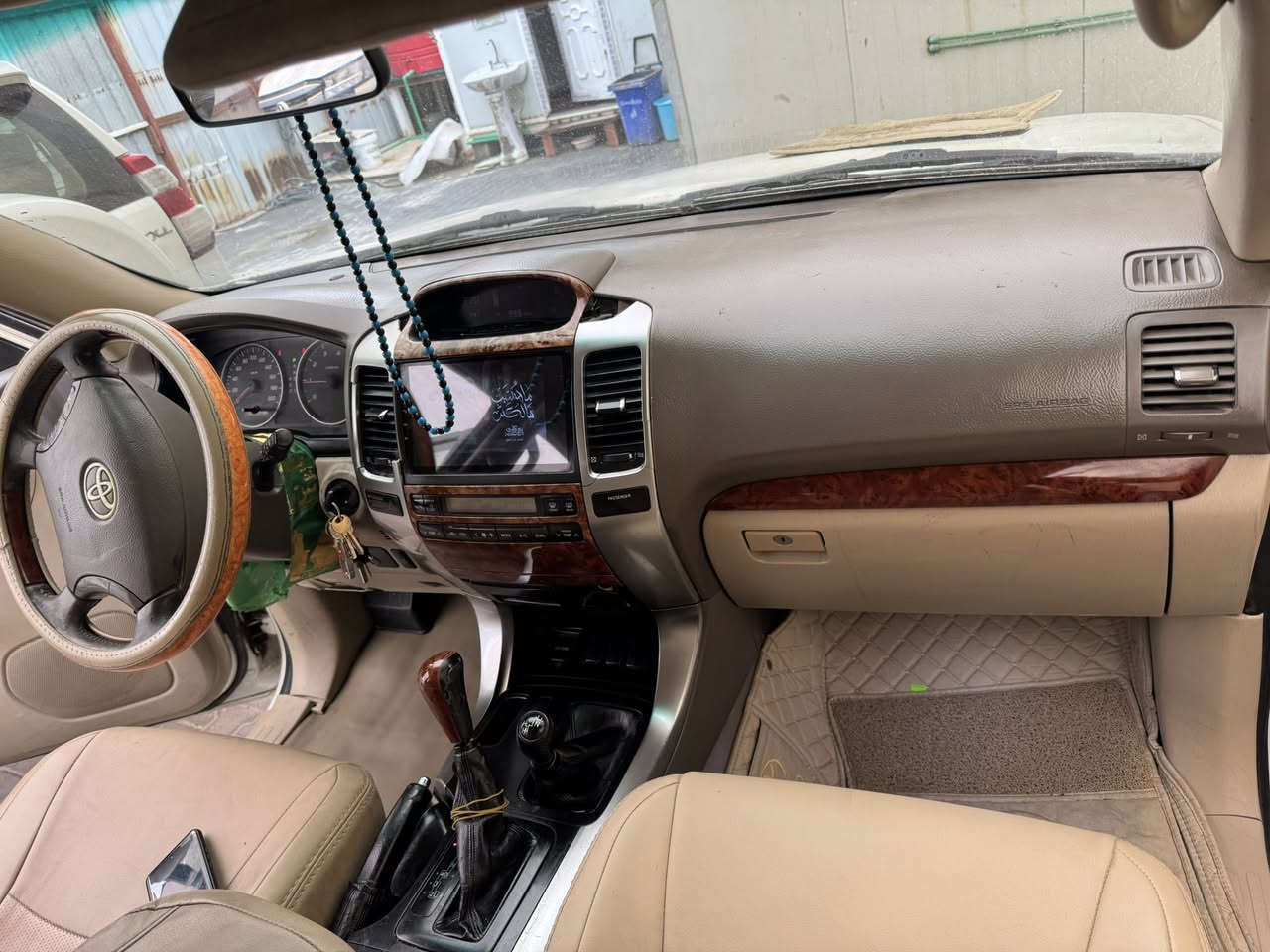 السلام عليكم برادو كويتي 2009
فول مواصفات 

دبل خزان 

تحكم ستيرن

تبريد ثلج 3 قطع

فتحة سقف 

كير ومحرك جديد مكفوله 

مكينه 6 سلندر 

فور ويل 

شاشه مع كامره 

السياره بيها مكانات صبغ اثر تقشير وزنجار

ابيع مصبوغ عام 

السيارة اعتماديه  وما توكفك بشارع 

سياره حلوه وجاهزه من كل النواحي 

رقم بصرة باسمي 

السعر 145


**إذا كنت صاحب هذا الإعلان وتريد حذفه لأي سبب، رجاءا أرسل رسالة إلى الدعم الفني**