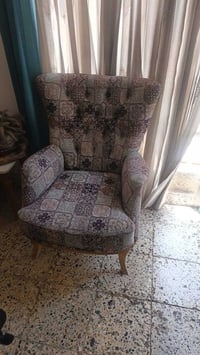 تخم 8 مقعد تركي نضيف وكلشي مابي 350 و بي مجال 07727268551