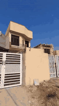 سلام عليكم دار للبيع المساحه 120م
طابو زاعي سند 25 ٠٠٠موقع حله بكرلي خلف مجمع حسين الشمري البيت طابقين يتكون من غرفتين نوم 🏫

للستفسار مراجعة مكتب عقارات الشمري بأدرة حسين ذياب   *********** واتساب
