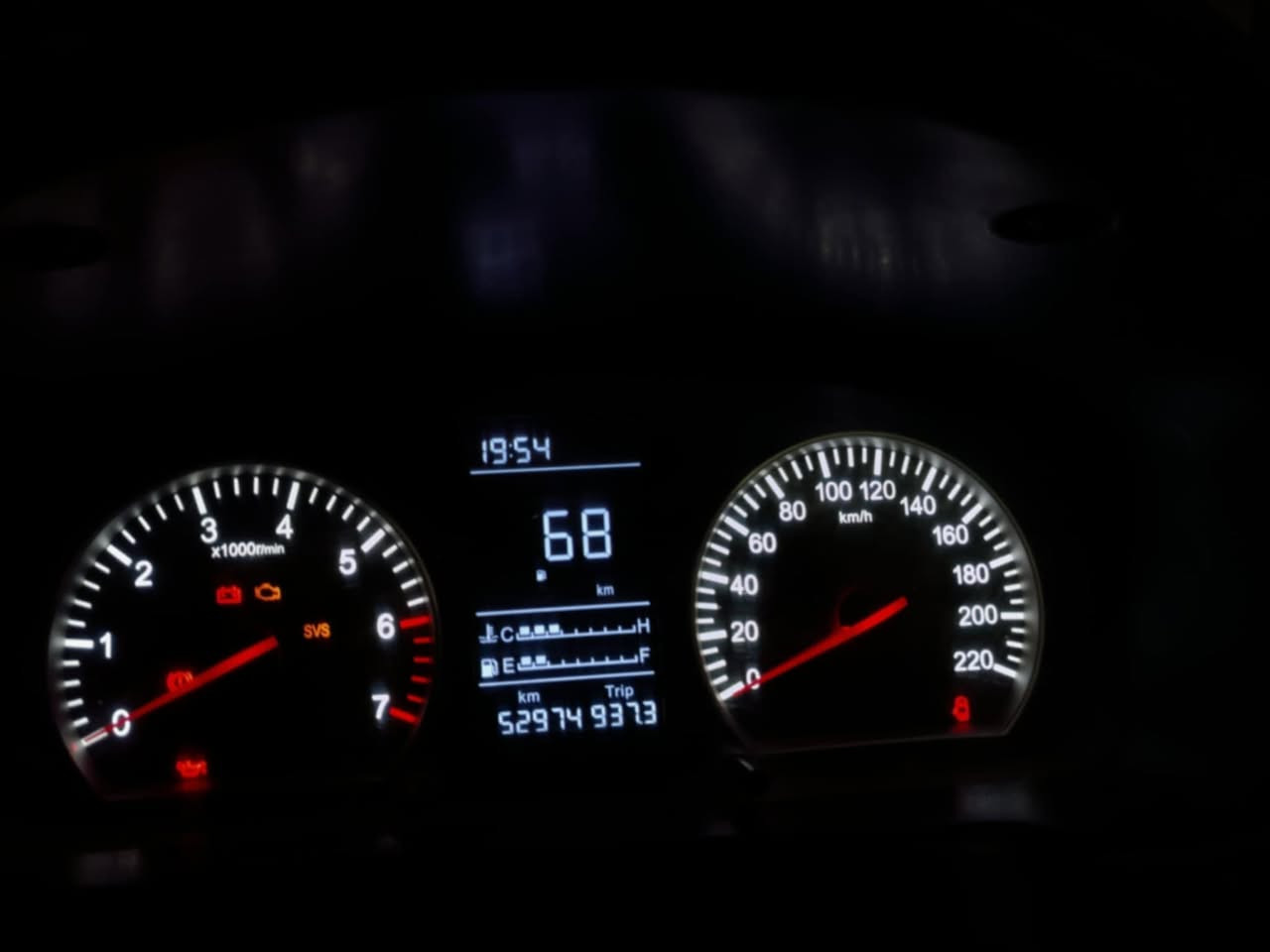 بيك اب فتون مديل ٢٠١٨ للبيع او مراوس بدوج كرفان حسب القناعه استلام الشركه بسمي سياره استعمال شخصي فقط ماشيه ٥٤ الف كيلو مكفوله كفاله عامه للاتصال
***********
