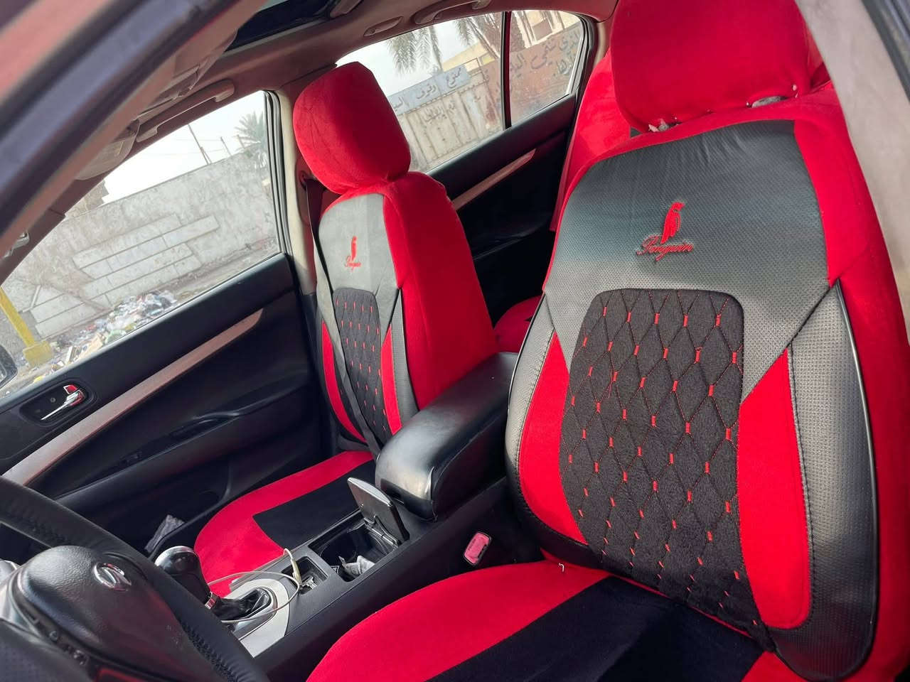 السلام عليكم من رخصة الادمن انفنتي G35موديل ٢٠٠٧ حادثها الباب الخلفي اليمين مصبوغة حزام عدا القمارة كير مكينة تبريد بشرط السيارة يرادلهادعامية امامية صدر أمامي خلفي ترتيب وطوافة بانزين و كونترول جام رئيسي مال سايق السعر ٦٥ وبيها مجال العنوان ابو غريب الاتصال ب***********
