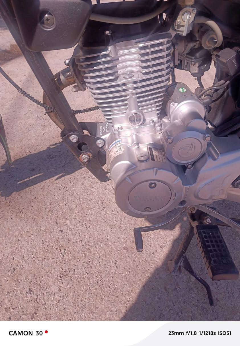 دراجة البيع موديل 25مكفوله كفاله عامه من شخط كله شغاله اوراق كامله السعر 750دراجة اخت زيرو مكاني الخاص هبهب رقم ***********
