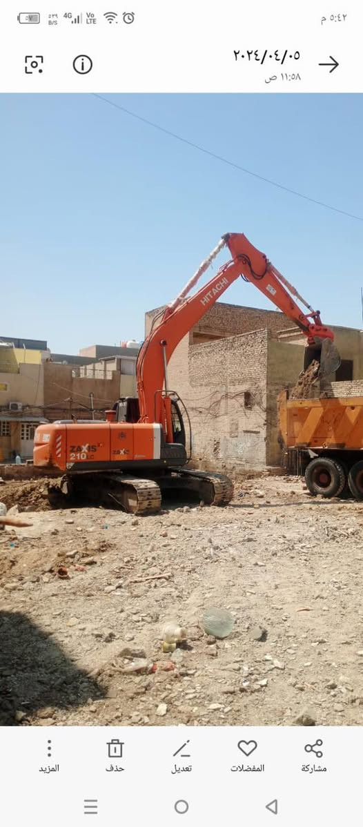 السلام عليكم للبيع حفارة زت ثري مكفولة كفاله عامة ***********
