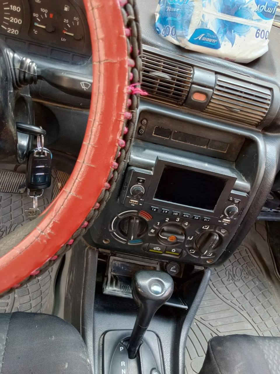 استرا موديل ٩٧ تبريد كير اوتو محرك ١٨ رقم انبار انكليزي بأسمي تحويل مباشر ( كير ومحرك بالشرط) العنوان كركوك *********** السعر ٤١ وبيها مجال قليل
