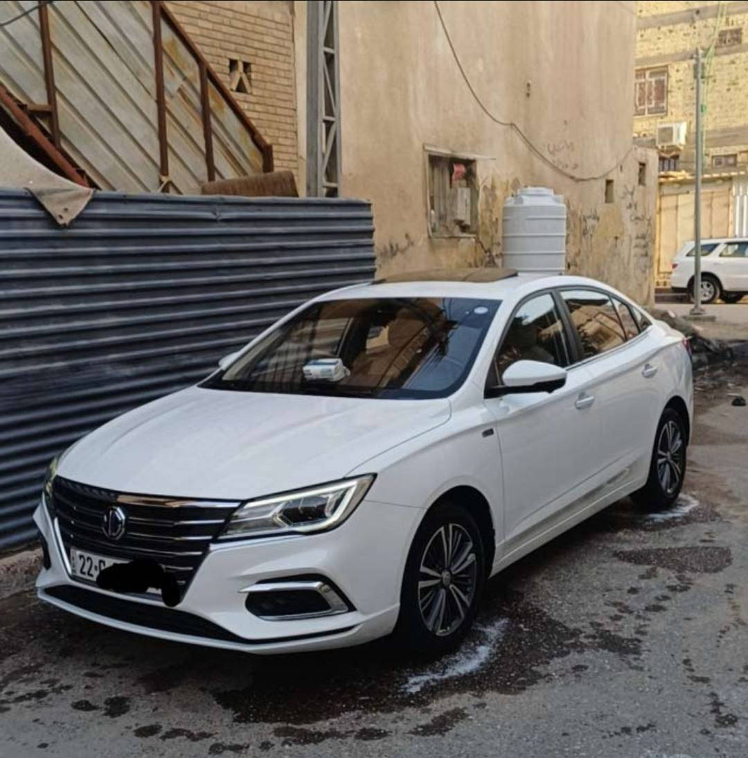 ام جي فول الفول موديل23 مواصفات لكجري كشنات جلد وكهربائيه ابواب بصمه  شاشه فتحه لد امامي خلفي حساسات كشن تدفئه تبريد داخل بيجي شاشه ابل كار وبعد اهواي مواصفات كفاله عامه السياره ماشيه 31 الف  السعر 114 ورقه للاستفسار***********
