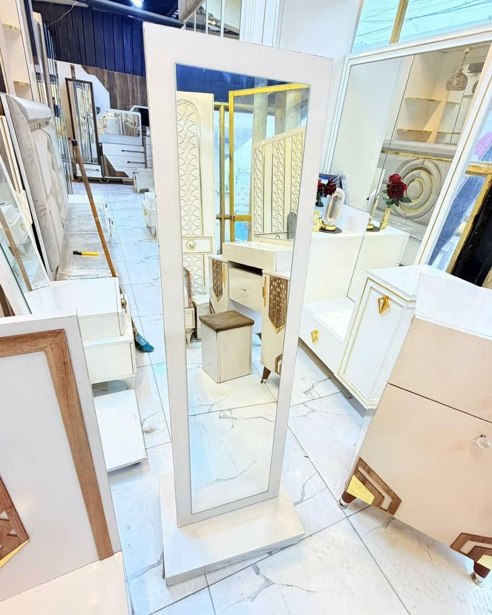 غرفه نوم تركي 🇹🇷🔥 
مودرن حديث 8 قطع 
كنتور ابواب نضافة 90 💯 
بسعر 750  مع شد ونقل مجاني 🧑‍🔧


**إذا كنت صاحب هذا الإعلان وتريد حذفه لأي سبب، رجاءا أرسل رسالة إلى الدعم الفني**