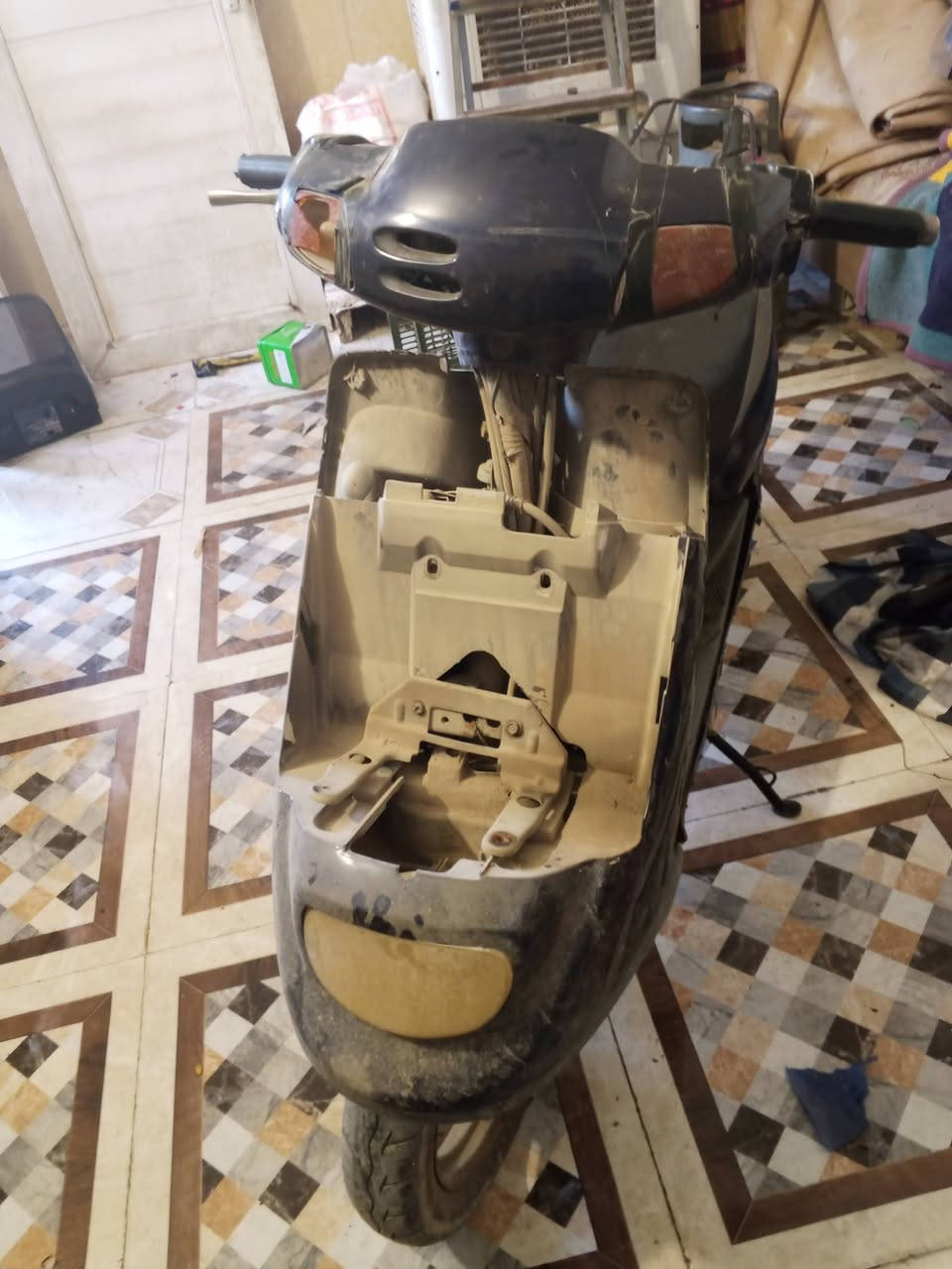 السلام عليكم دراجه منغولي للبيع مافيا سعرها 100 شراي يتصل هذا رقمي ***********
