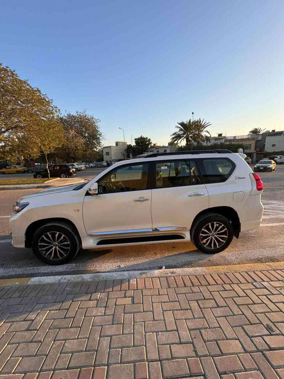 برادو 2022 
ساز 
الشياره كفالة عامة عدة تكحيل خفيف 
ماشية 70 km
رقم الهاتف ‭0771 648 2936‬
الموقع بغداد اليرموك بغداد, العراق
