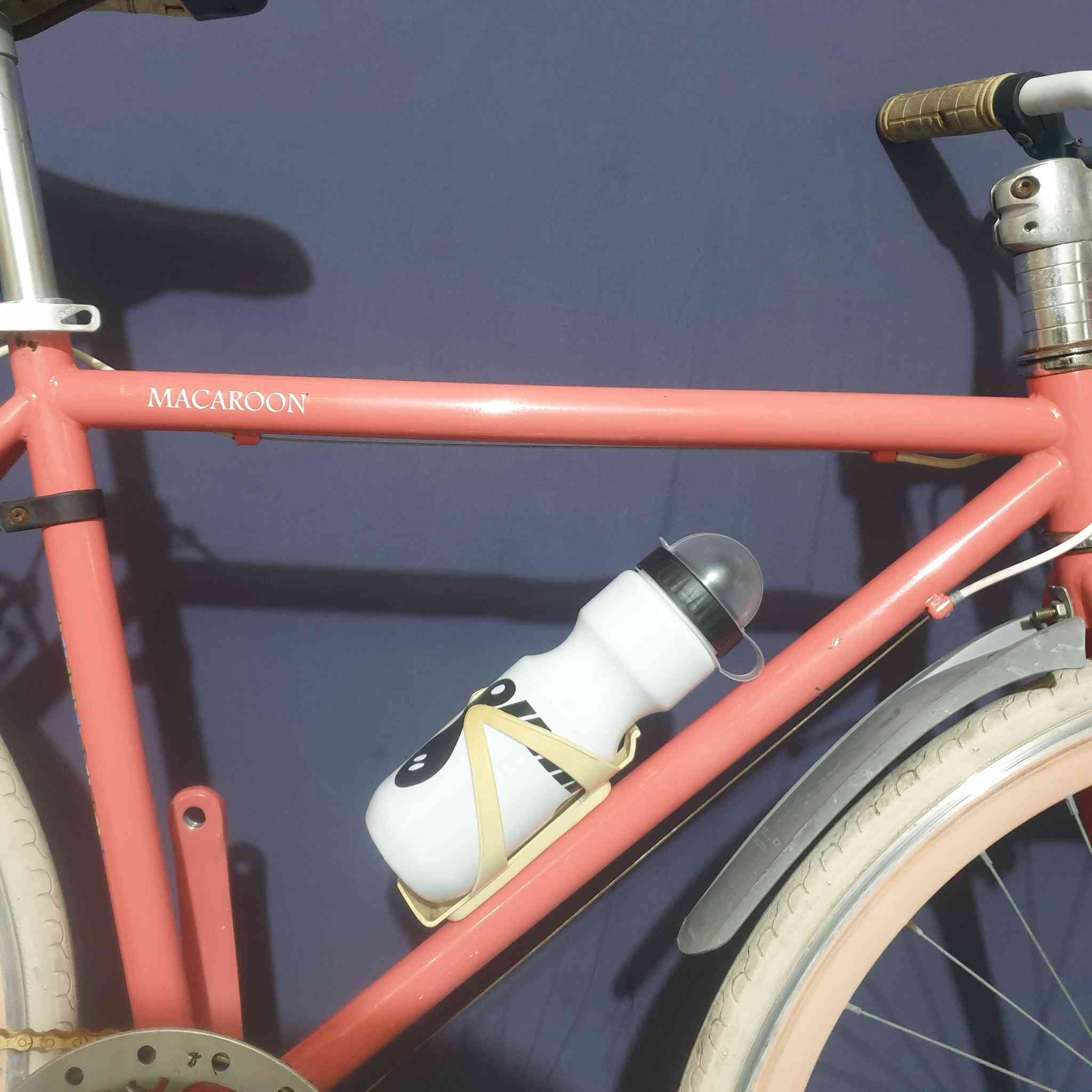 بايك رياضي موديل 700C 
حجم 28
اصلي باله كسر حاويه 
غير مستخدم بالعراق
جاهز بدون اي نقص 
الحاله نظيف جدا
سله اماميه بلاديه 
الكير (7) نمره شيمانو اصلي  
السعر 115الف ويوجد توصيل 
هاتف ***********
