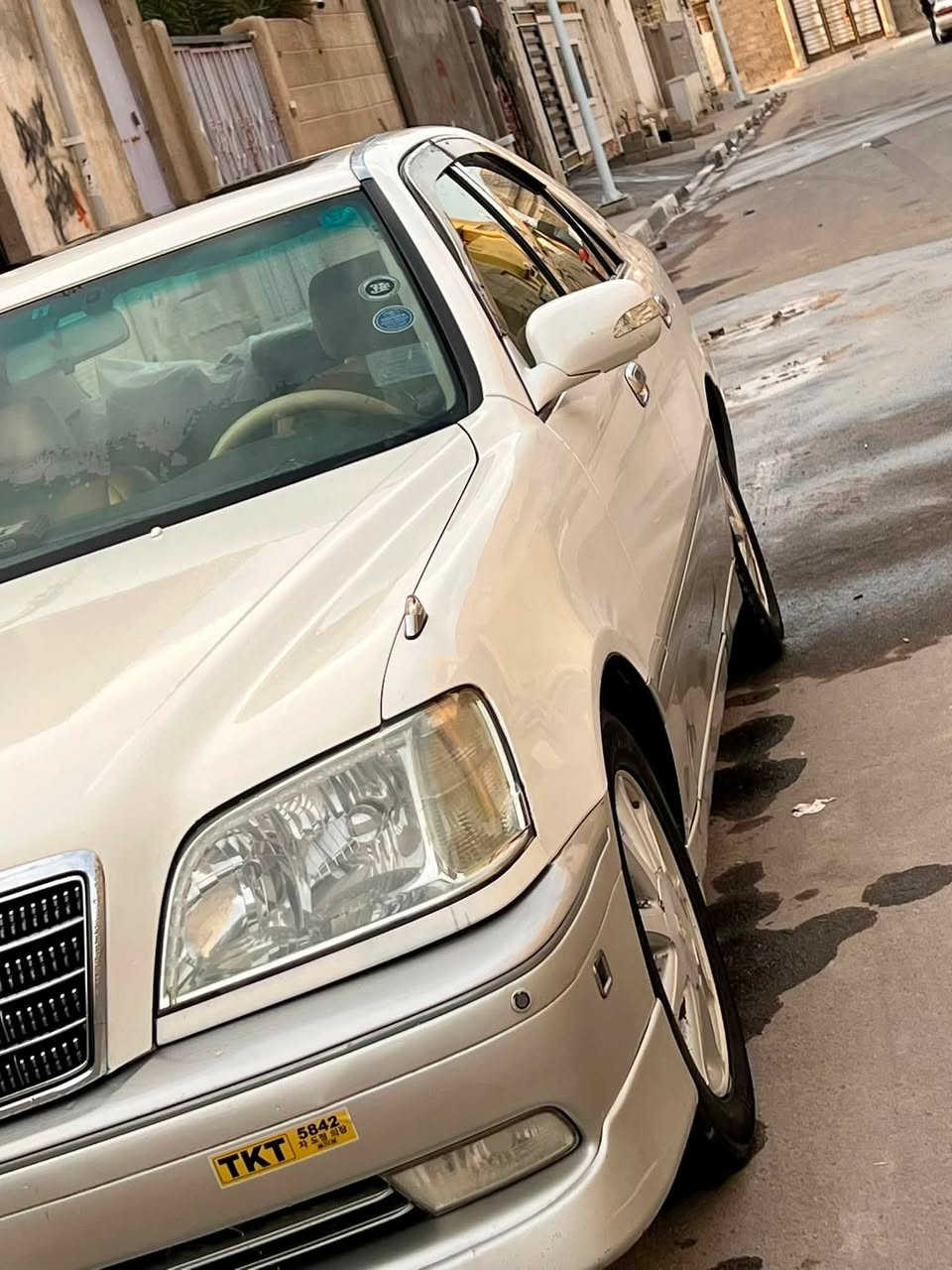 السلام عليكم👋
جنون تسجيل قديم شاصي175رقم بصرة تحويل ثاني يوم ب أسمي السياره (فول مواصفات4 دكم1/1) 1-فتحة سقف2-تبريد خلفي امامي3-ثلاجة 4- كشنات جلد5- اريل امامي خلفي+لايت عالي ناصي زنون+ويل نجمة 
السيارة جاهزه ع حبايه ونص ترايها الزاخو شررط حداده جديده مكينةD4الجبير بال كارتون برمضان شديتهه هيه وكيرها كفاله من النقل الجثه والكص والاصوليات مكاني بصرة الزبير الهاتف السعر145$وبيه مجال قليل📞***********
