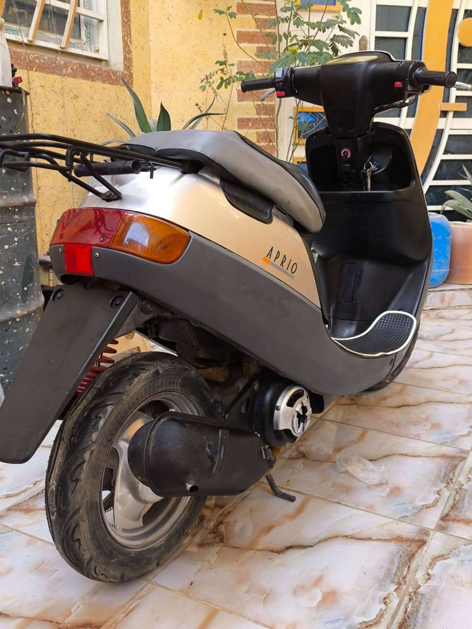 بطه 2003 دراجه كلها بلاد مكينه مامفتوحه كل قطها بلاد السعر 650 الف مكاني كربلاء الحر هاتف ***********
