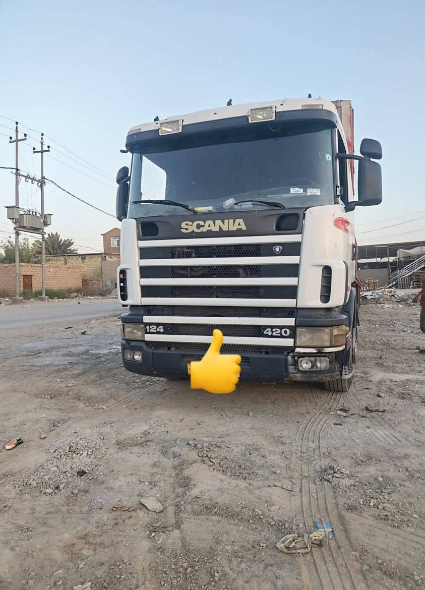 سكانيا الفينيه رقم بغداد دولي
سنويه جديده  لل2030
مكفوله كفاله عامه لا فطر شاصي ولا كسر ولاتبديل على البلادي 
محرك خير من الله لاتنقيص ولا تبخير 
كير 3×3 خير من الله 
انجكتر خطين 
السياره مسويلها ادامه جديده جاهزه من كلشي كبل للشغل تطلع ماناقصها برغي   
مكانها حله جبله 
للاستفسار 
***********
