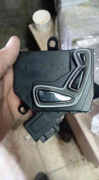 اغراض سيارة • قطع غيار • غزالية مجمع العربية