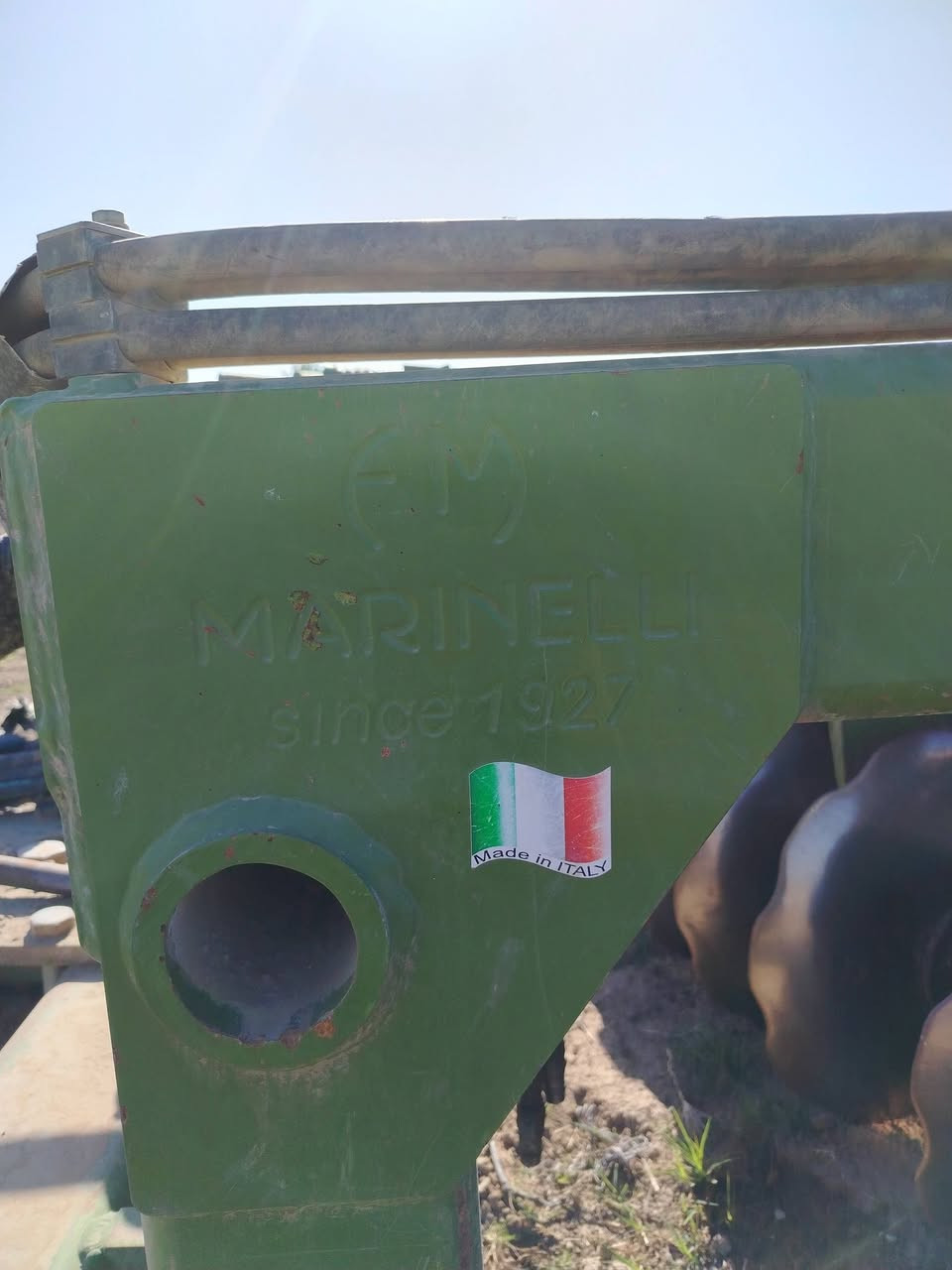 سلام عليكم البيع دسك يطالي 2023 سعر 120 وبيه مجال ***********
