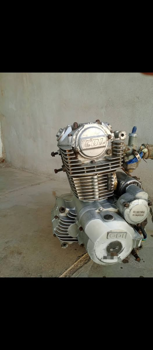 محرك قفاز حجم 250cc مكفول شرط لشغل مكان كوت دجيلي ***********
