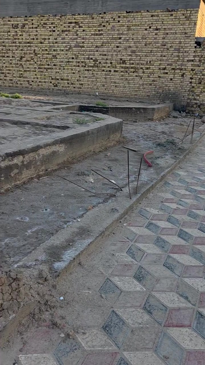 قطعة للبيع مساحه 288 ركن ب البندقيه للاستفسار ***********
