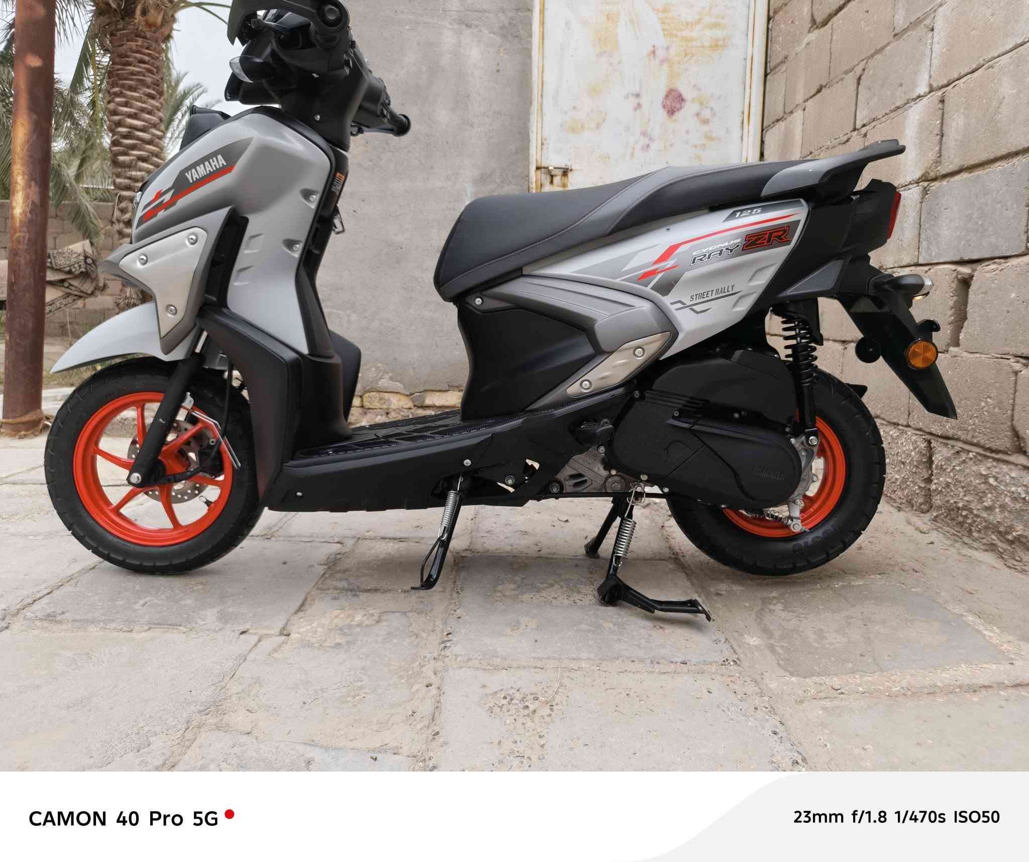 السلام عليكم  . دراجه ( ZR)  .  موديل        ( 26)      لدراجة ماشيه 120 m  فقط و قابل  الزيادة. لدراجة صارله  15 يوم من طلعته  .   بانزين محسن.  و شرط لنضافه.  . لسعر خاص   لمو شراي  لا يتعبني  مكاني  لسماوه  قضاء لرميثه


**إذا كنت صاحب هذا الإعلان وتريد حذفه لأي سبب، رجاءا أرسل رسالة إلى الدعم الفني**