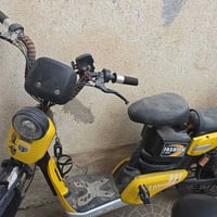 بطاريات جديدة استخدام بسيط والدراجة متروكه تحتاج تصليح للبيع