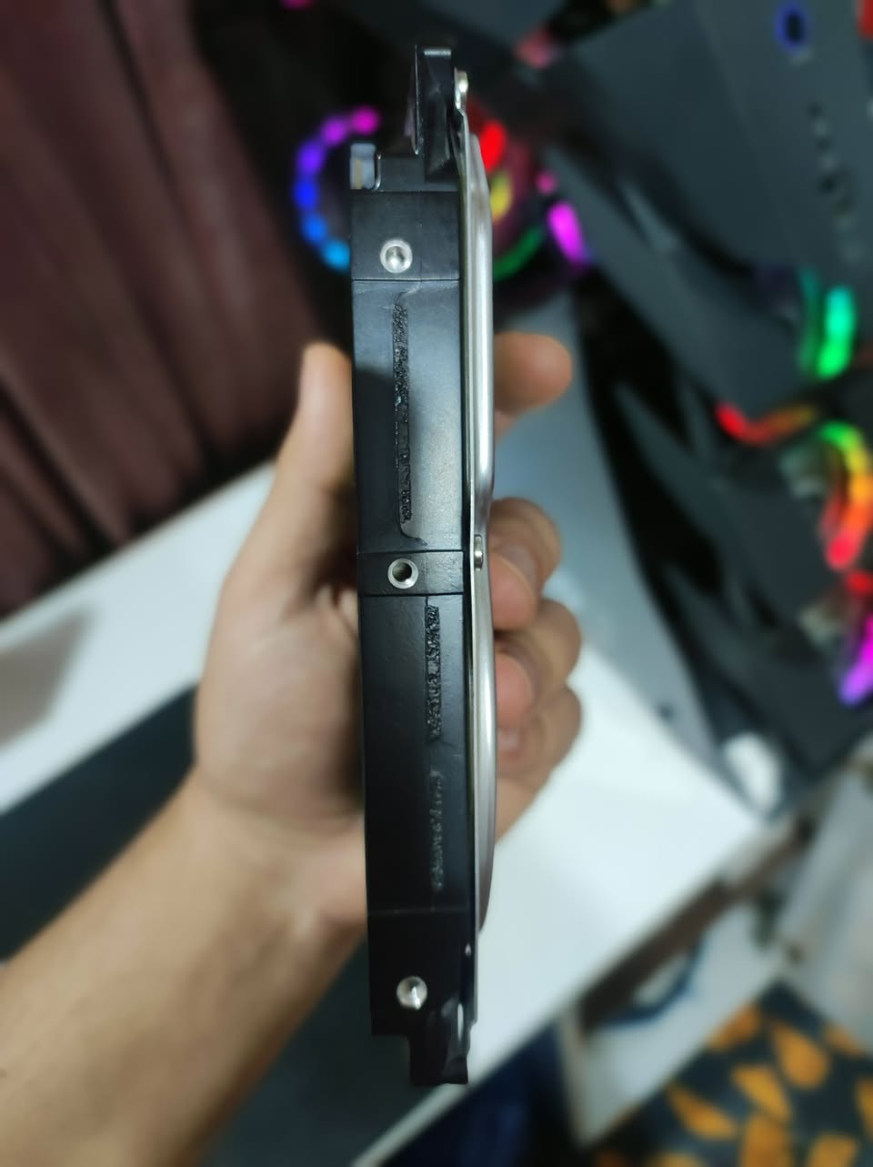 السلام عليكم

🖴 هارد  :/

▫️  HDD:/ { 1TB SEAGATE BARRACUDA }
▫️ سرعتة ب ( CRYSTAL DISK MARK ) 200MB وصلت 🔥
حرفيا جديد شوف الصور 

💰 السعر: 33,000 دينار عراقي 🔒
📍 مكاني: بغداد - الأعظمية
🚚 التوصيل: بغداد (5 آلاف) | المحافظات (5 آلاف)
📞 رقمي: ***********
