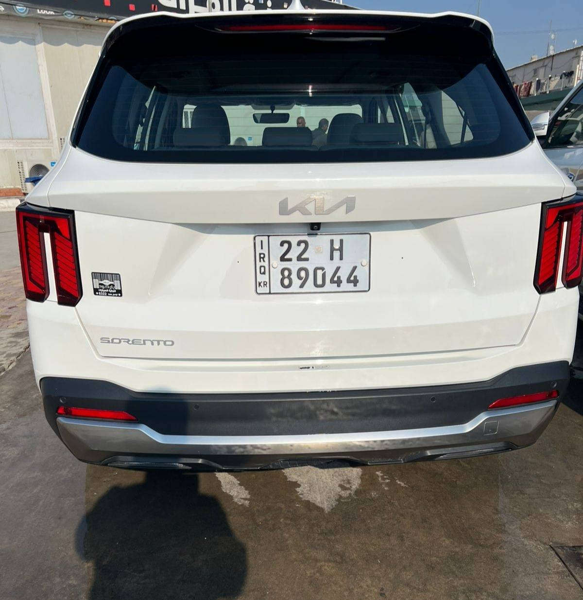 سورنتو 2024 خليجي 💥
 فول فول مواصفات
المواصفات ⬇️
• محرك 6 سلندر
• بانوراما
• كير ماوس
• بصمة تشغيل
• كامرة خلفية دوارة
• حساسات أمامي وخلفي
• كراسي كهرباء
• جنطة كهرباء
• ويل حجم 19
• 7 راكب
• 3 قطع تبريد
• إنارة داخلية ليزرية
• شاشة تدعم Apple CarPlay / Android Auto
• مانع انزلاق
• هندبريك دكمه
• بردة أبواب خلفية
• ماشية: 28 ألف فقط
• رقم أربيل
• بيها 3 قطع صبغ مع الإيرباغ
📍 الموقع: الديوانية
📞 للتواصل: ***********
🔴 السعر 💵 علق يوصلك سعر السيارة ✅💸
#سورينتو #سورنتو_2024 #كيا #الديوانية #بيع_سيارات #عراق #حراج_السيارات #سيارات_خليجية
