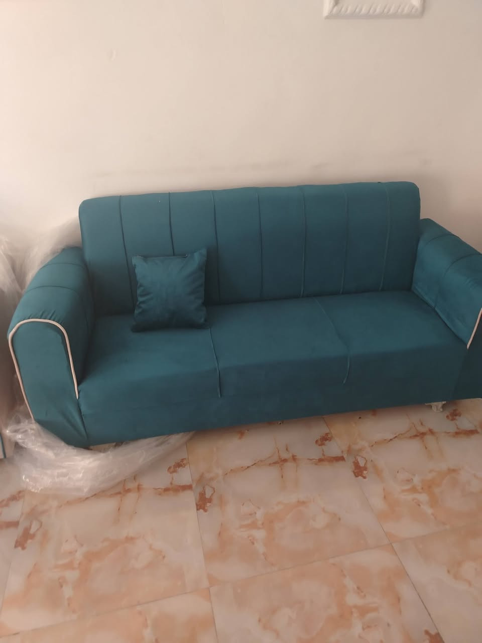 تخم جديد مامستخدم بعد بلكيس سبب البيع ستقبالي اكبر منه.. الشراي يتواصل عل حسابي خاص او الاتصال عل رقمي *********** عنواني كوت
