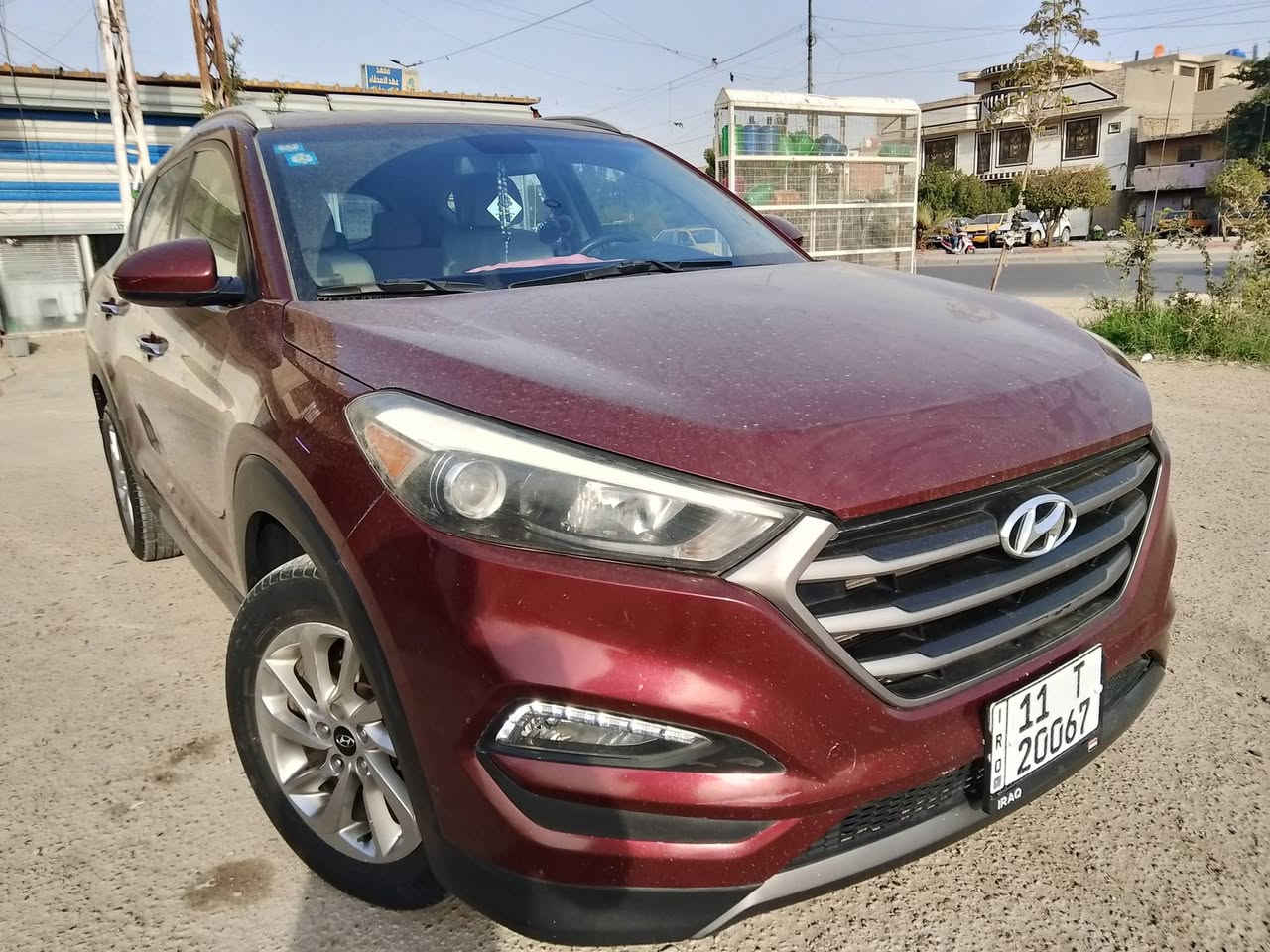 السلام عليكم شباب 
توسان موديل 16 مريكي ماروني 🇺🇲

بيهه ثلاث قطع صبغ مال حادث امريكا فقط ليبل واحد سياره كلهه بدون تبديل 

سياره جديده كلش حلوه 🧿 عليهه رقم مميز بسمي سنويه رقم جديد 

صور الحادث موجوده 

منظومه تبريد جديد 

تخم تاير باتري كله جديد عبوه ادامه كامله عليهه بانزين عادي بدون محسن 

موصفات نص فول 

مكينه كير جدد ممفتوحات 

مكينه 2400. وكير ايتي 6 نمر عادي قتصادي وسبورت 

مكاني بغداد مدينه الصدر 🫶

***********.           السعر 130
