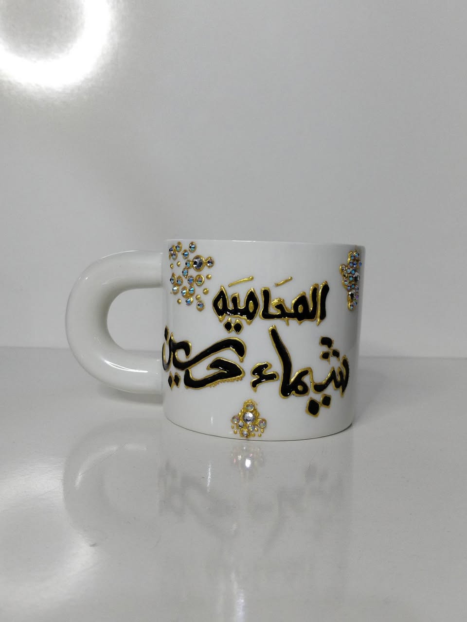 رسم على كافة انواع الزجاج حسب الطلب 🤍 
توصيل جميع محافظات العراق 🇮🇶🫣


**إذا كنت صاحب هذا الإعلان وتريد حذفه لأي سبب، رجاءا أرسل رسالة إلى الدعم الفني**