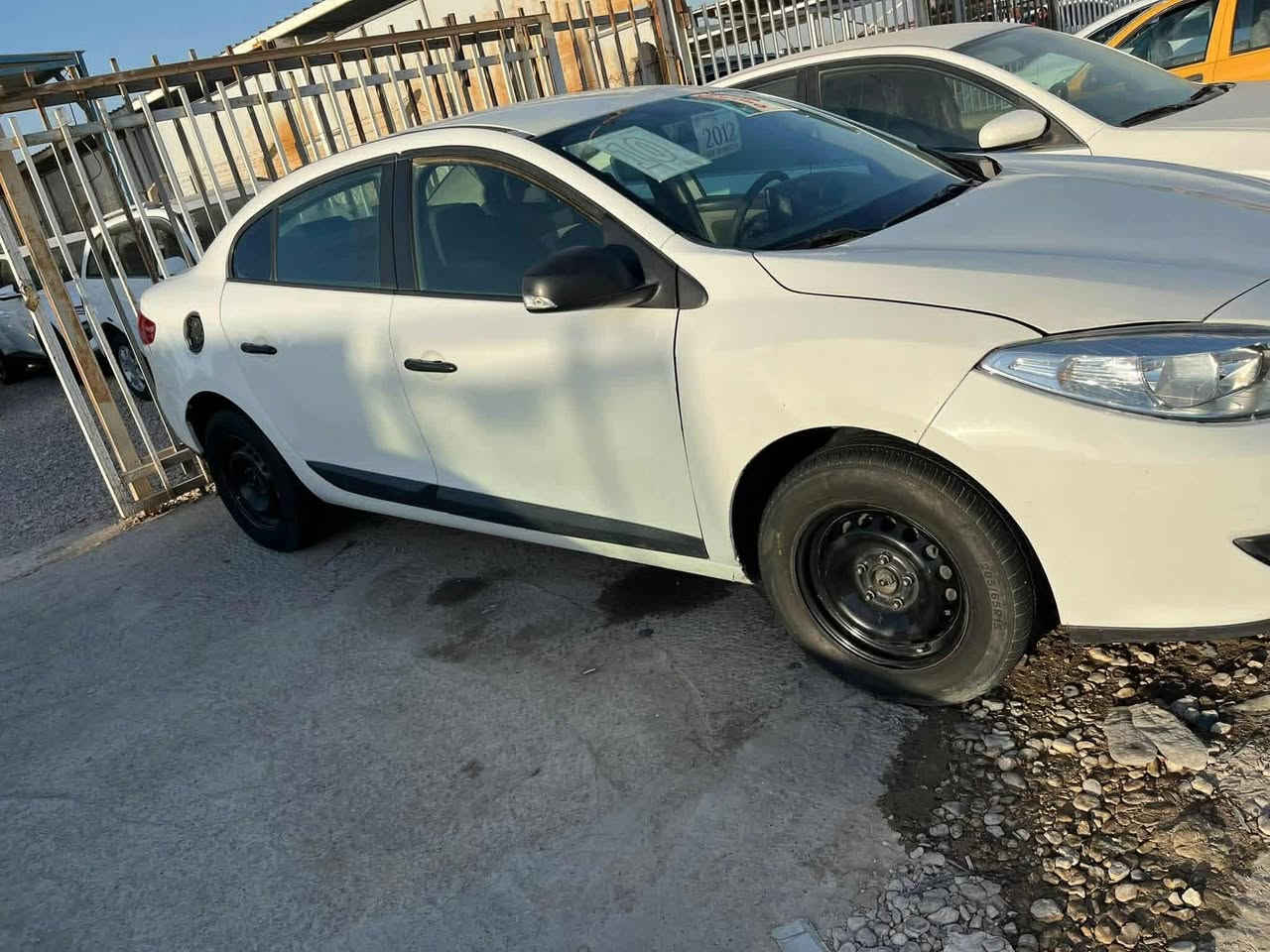 رينو فلوس موديل 2012
السيارة باسمي 
رقمها إنكليزي
المكان: الديوانية
السعر: 60
سيارة نظيفة  
للاستفسار يرجى التواصل خاص.
او على ***********
***********
