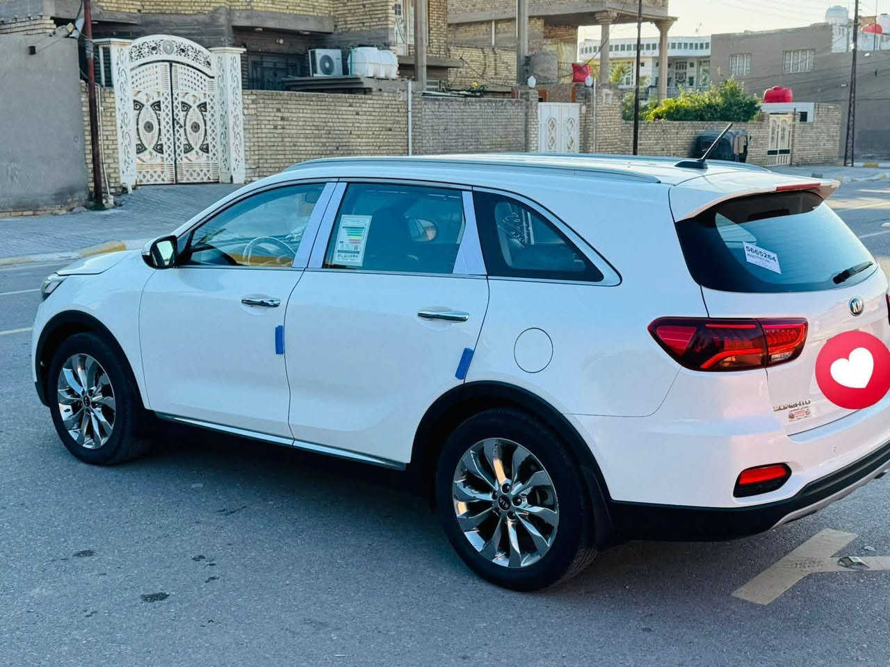 السلام عليكم للبيع او مراوس  السعر 245 وبيها مجال بسيط
‎كيا سورنتو 2019 خليجيه 
6 سلندر 7 راكب. 3 قطع تبريد ‌‎
مكفوله كفاله عامه.. 
بيها تبديل باب صدر بس 
 جديد ‌‎سياره بمعنى الكلمه ‌‎ 

مواصفات : اوتو هولد

كشنات الاماميه تدفئة تبريد
الكشنات الخلفية تدفئه 
‌‎بصمة أبواب 
شاحن وايرلس كشنات كهرباء
‌‎جنطه كهرباء لايت زنون 3 عدسه‌‎
‌‎4 انضمة قياده 
كامره خلفيه
‌‎شاشه كبيره اصل جي بي اس 
‌‎حساس امامي وخلفي
‌‎مري شفط ويا البصمه ‌‎
‌‌‌‎تحكم استيرن فول 
‌‎حاكية : ابلوتوث : اوكس
‌‎لايت زنون بك لايت لد 
‌‎اضواء ترحيب بلادية
‌‎علامة سورنتو إضاءة بالدوسة
‌‎مرايات شفط وي البصمه 
 وَيْل 19 اكروم
للأستفسار ‏‪***********
مكان السياره. واسط الكوت 
‌‎
