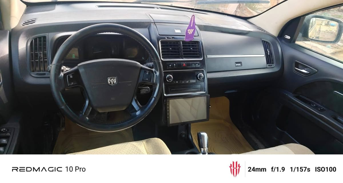 السلام عليكم    جورني موديل ٢٠١٠ رقم بغداد سنويه بأأسمي رقم جديد. السعر ٩٥ مع مجال الاستفسار اكثر الاتصال *********** مكلف بنشر لكم مني التحيه الاحترام
