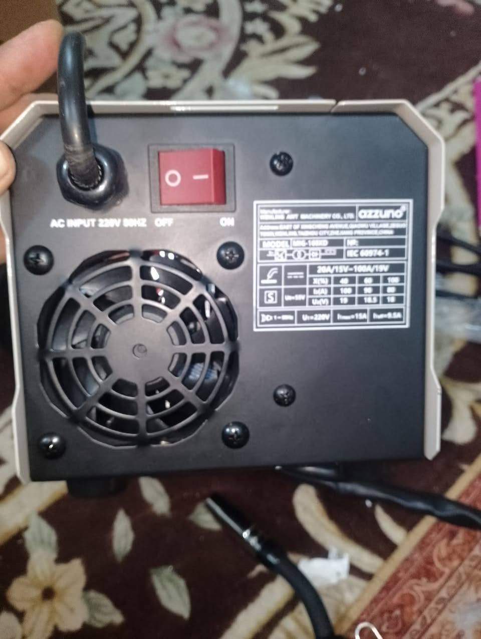 مكينه ميك حجمها 30×20 صيني درجة اولى لا ثانيه ولا ثالثه درجة اولى يعني بلاد اصلي مو تجاري سعرها 100 الف مو شراي رجاء لاتعبني وتعامل روح ابحث عنها وشوف سعرها نوب اتصل  للتواصل *********** غير متواجد على النت
