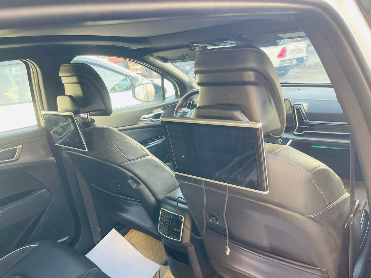 سبورتج خليجي جي تي لاين فول للاخير ماشيه ٤٩ رقم بغداد الدولي الجديد باسمي
موديل ٢٣ 
بيهه صبغ الباب الخلفي اثر شخط وانصبغ 
التفاصيل والسونار داخل الصور 
مكاني بغداد البنوك السعر ٢٣٠ وبي مجال  
***********
